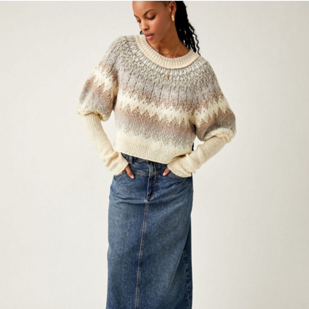 NWT Free People - Home For the Holidays Sweater - Size Medium.